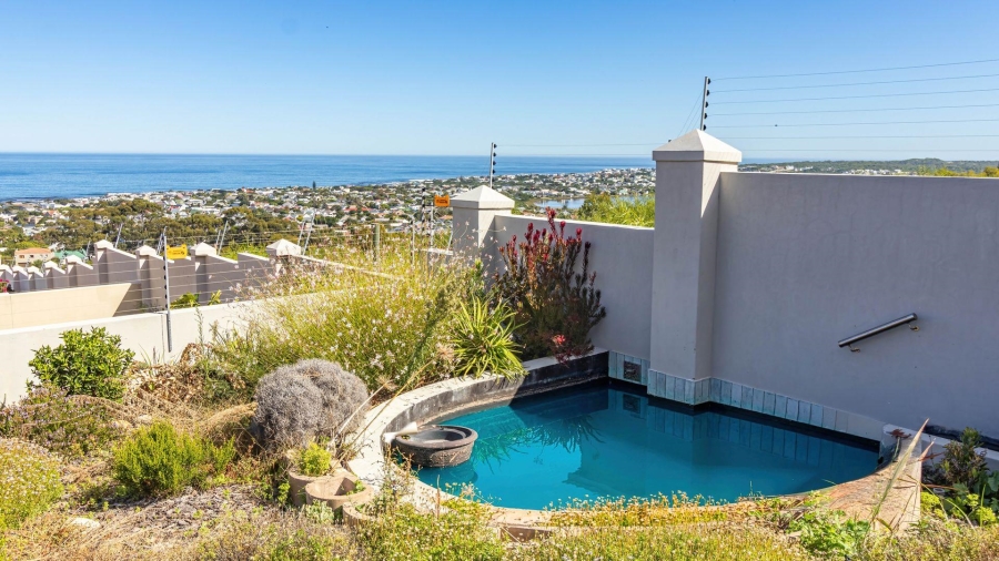 4 Bedroom Property for Sale in Berghof Western Cape
